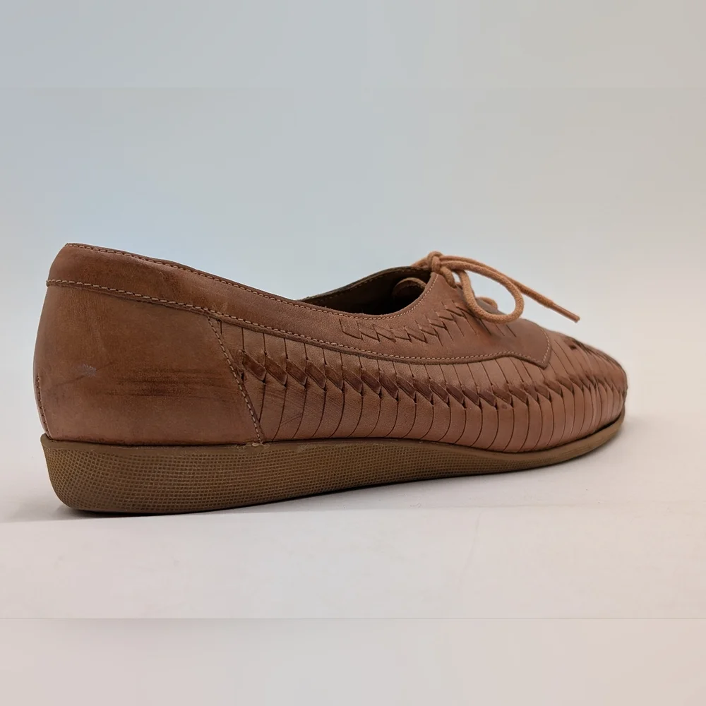 Foot Thrills Women's Size US 8.5 | EU 40 Tan Woven Genuine Leather Lace-Up Shoe